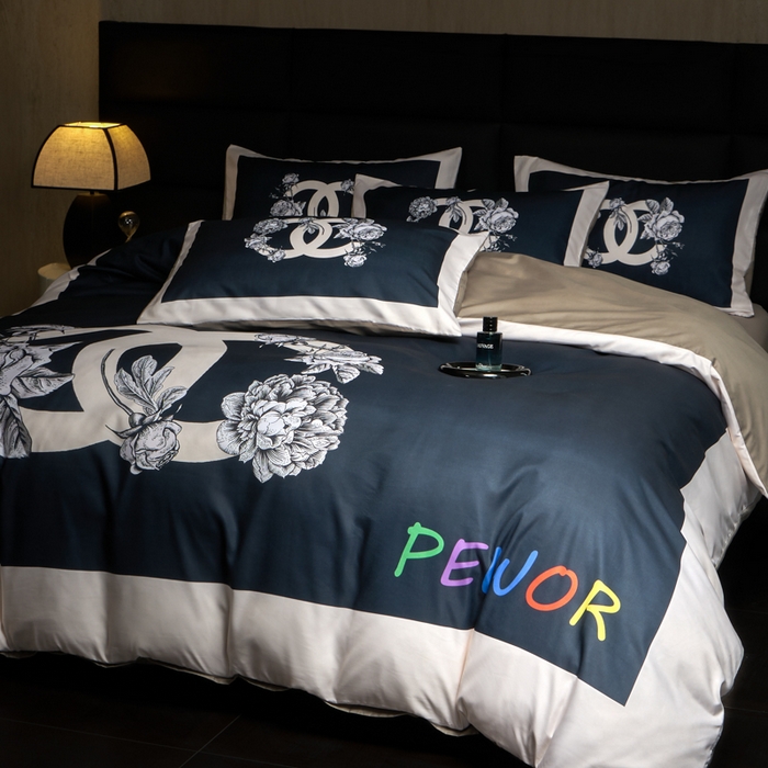 91家纺网 家纺一手货源 找家纺 花沐 2025新款轻奢潮牌亲肤棉纯棉四件套 黑香花