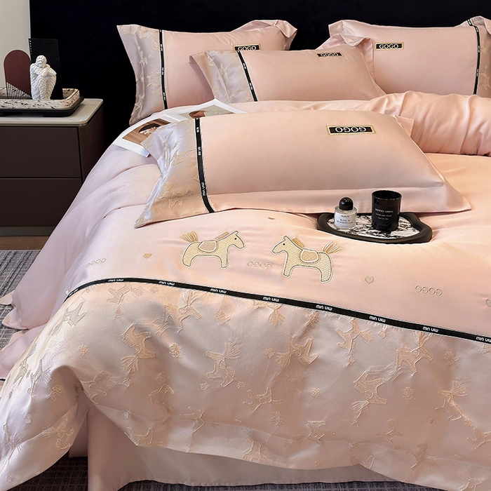 91家纺网 家纺一手货源 找家纺 （总）奥汀洛家纺 2025新款工艺款水洗天丝四件套-艾玛