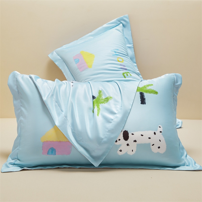 91家纺网 家纺一手货源 找家纺 笙意家纺 2025新款水洗真丝数码印花卡通枕套 斑点狗