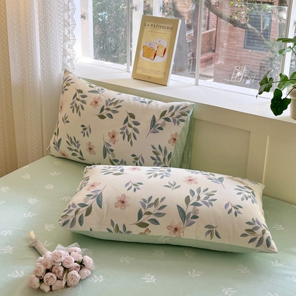 91家纺网 家纺一手货源 找家纺 （总）清雅福2025新款喷气全棉印花13372小清新四件套及单品-单枕套