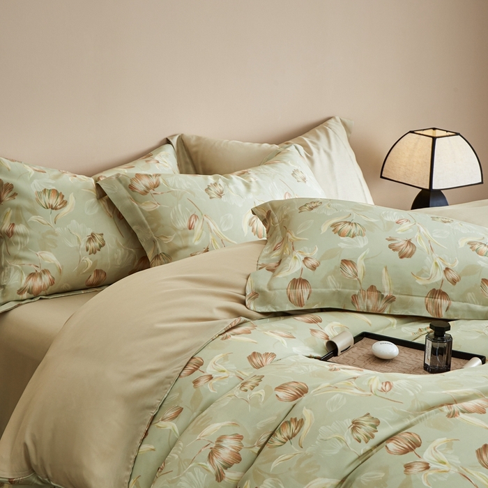 91家纺网 家纺一手货源 找家纺 顾家家居 2025新款莱塞尔兰精天丝印花四件套 媞雅