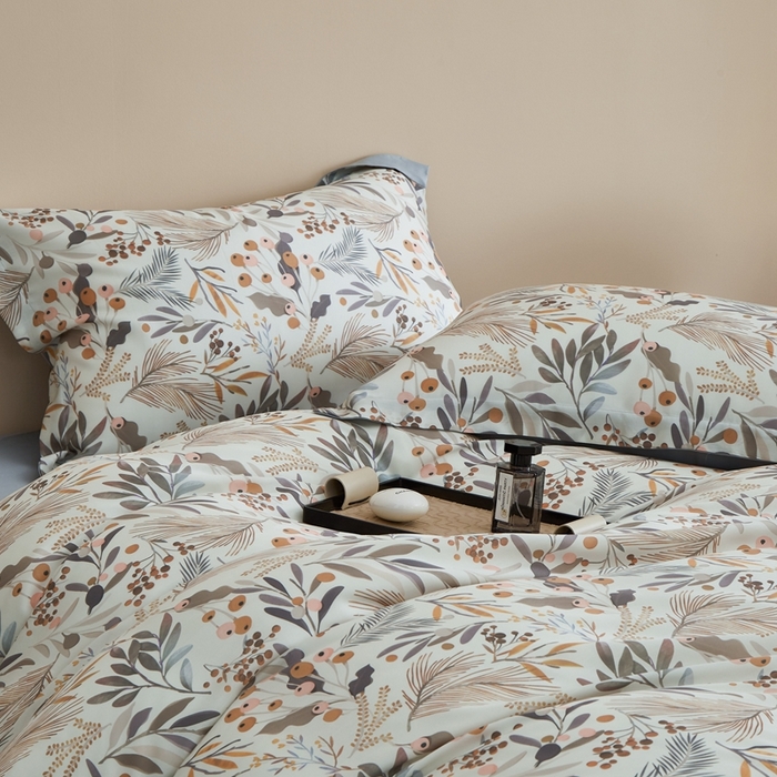 91家纺网 家纺一手货源 找家纺 顾家家居 2026新款莱塞尔兰精天丝印花四件套 露华浓