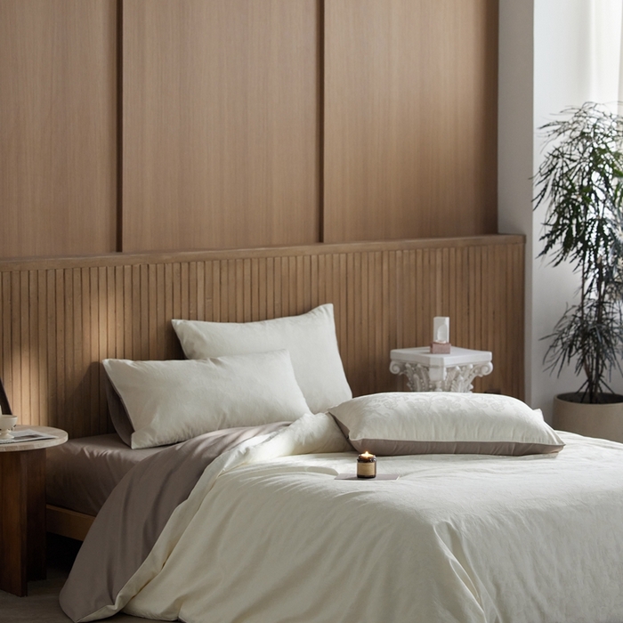 91家纺网 家纺一手货源 找家纺 安莱生活 2025全棉浮雕提花四件套-科林斯系列 科林斯-云霜白