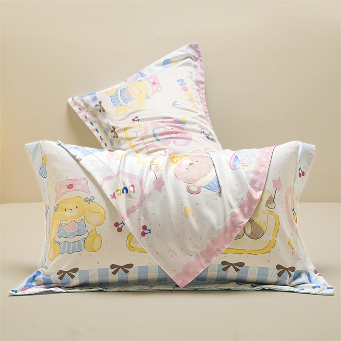 91家纺网 家纺一手货源 找家纺 笙意家纺 2025新款水洗真丝数码印花卡通枕套 森林派对