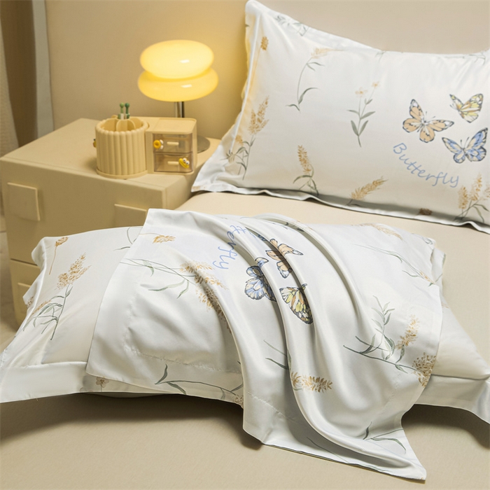 91家纺网 家纺一手货源 找家纺 笙意家纺 2025新款水洗真丝数码印花卡通枕套 恋蝶