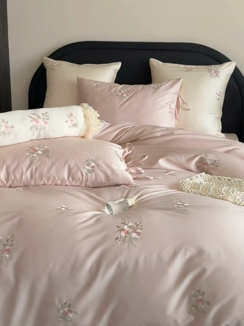 91家纺网 家纺一手货源 找家纺 （总）鹿班家居 2025春夏款100S长绒棉精密刺绣-玫瑰甜心【标准会员-20元】