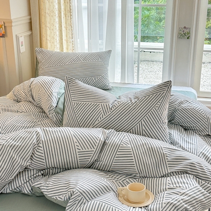 91家纺网 家纺一手货源 找家纺 （总）清雅福2025新款喷气全棉印花13372小清新四件套及单品-单枕套