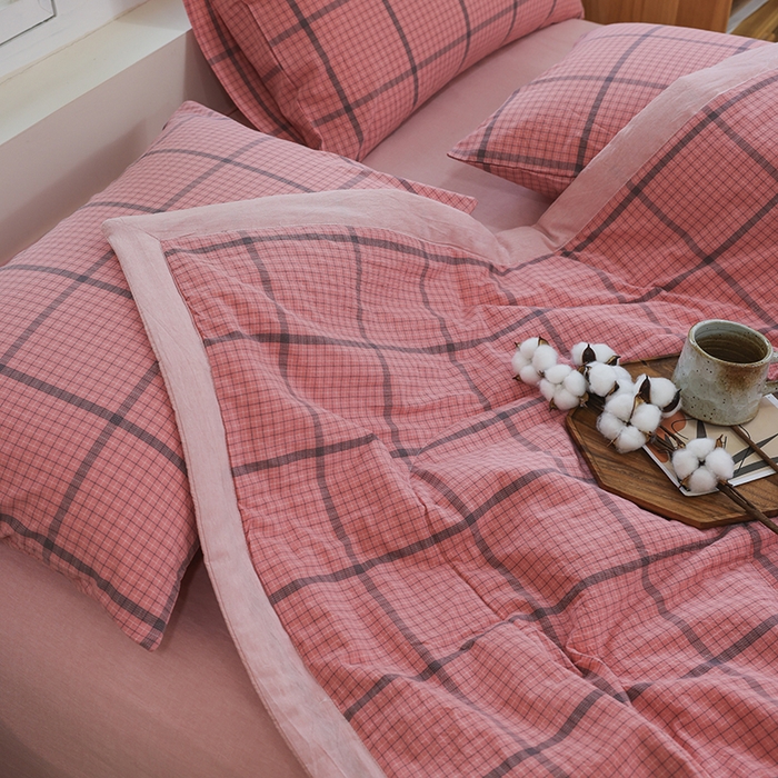 91家纺网 家纺一手货源 找家纺 柠萌家居 2025新款全棉色织水洗棉棉花夏被四件套里外全棉 夏凉被被子被芯 瓦尔粉