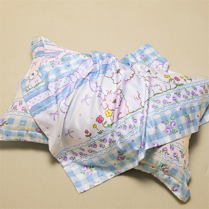 91家纺网 家纺一手货源 找家纺 笙意家纺 2025新款水洗真丝数码印花卡通枕套 小狗乐园