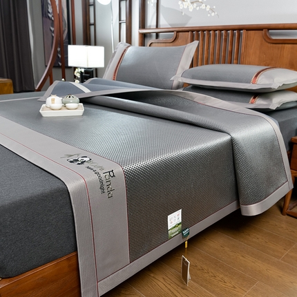 91家纺网 家纺一手货源 找家纺 （总）小牛席业 2025新款加厚款-经典熊猫冰藤席系列）凉席藤席冰藤席竹席空调席草席冰丝席豆豆席乳胶席三件套