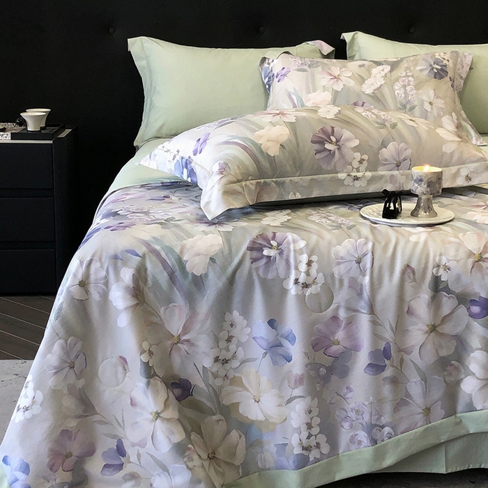 91家纺网 家纺一手货源 找家纺 立奥被业 2025新款雪纺纱夏被超柔数码印花夏被雪纺夏凉被 山与秋-浅绿