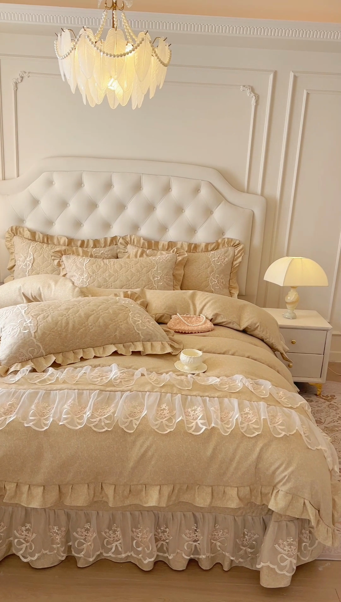 91家纺网 家纺一手货源 找家纺 （总）网红馆 2025新款亲肤蕾丝花边床盖款三件套-美好生活