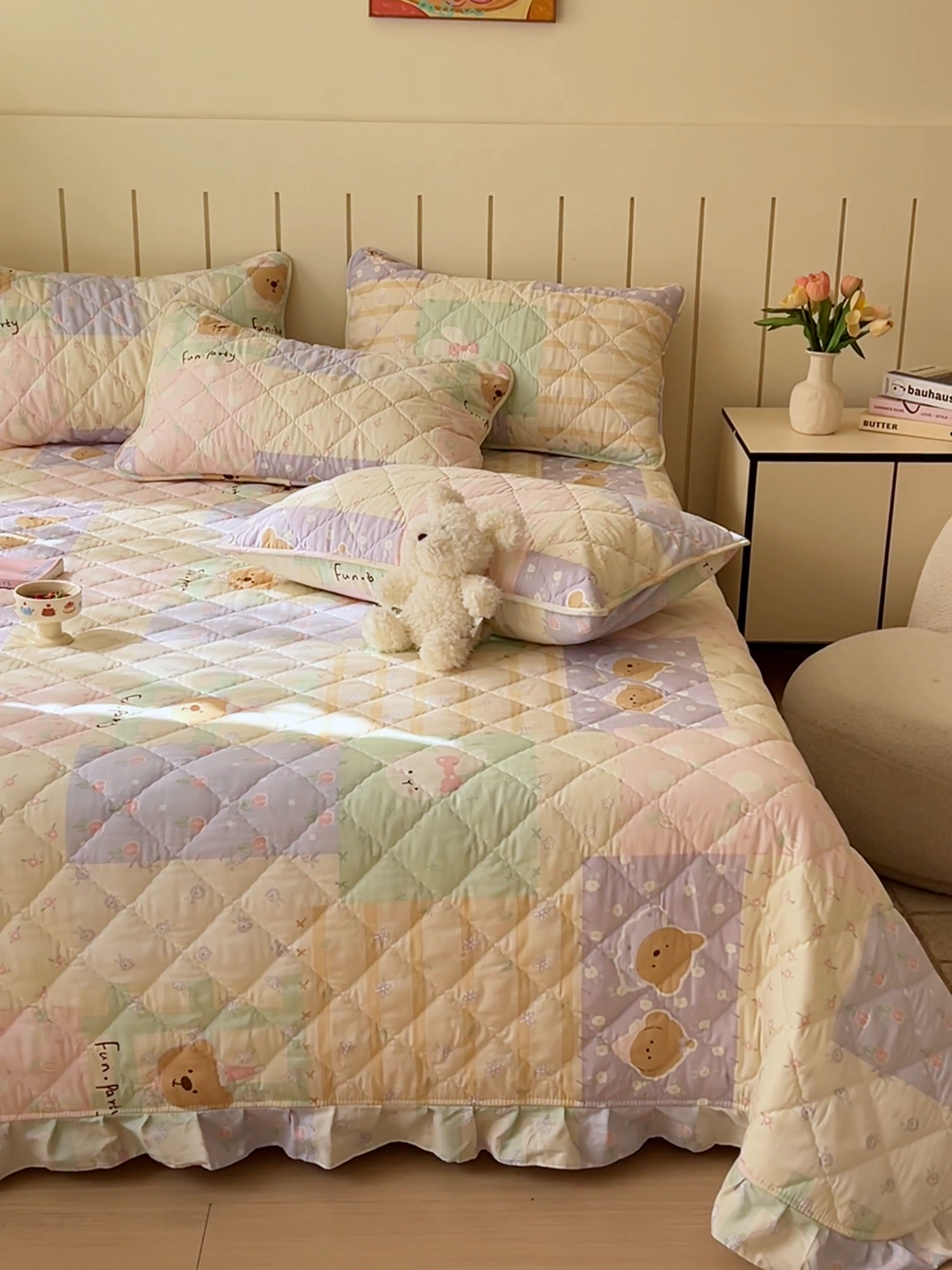 91家纺网 家纺一手货源 找家纺 U品汇 2025新品A类全棉夹棉床盖纯棉100%棉绗缝三件套炕垫褥子13372 G童话时光