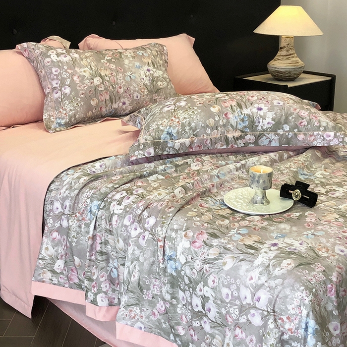 91家纺网 家纺一手货源 找家纺 立奥被业 2025新款雪纺纱夏被超柔数码印花夏被雪纺夏凉被 绽放-水粉