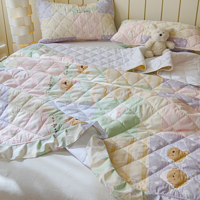 91家纺网 家纺一手货源 找家纺 U品汇 2025新品A类全棉夹棉床盖纯棉100%棉绗缝三件套炕垫褥子13372 G童话时光