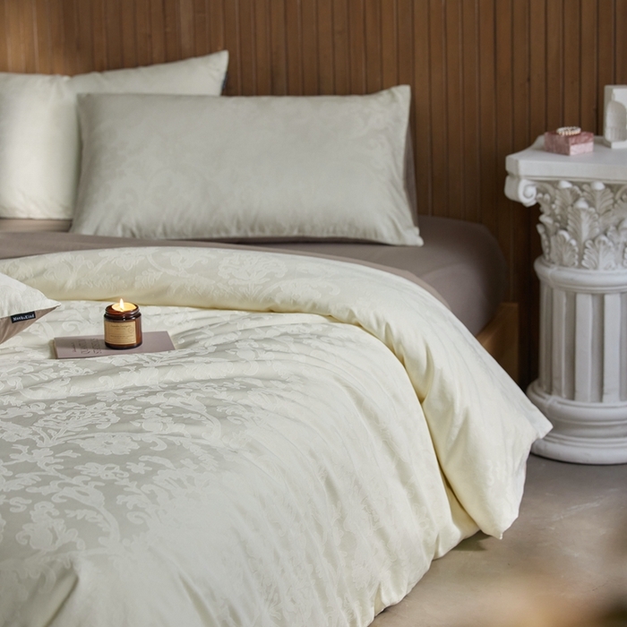 91家纺网 家纺一手货源 找家纺 安莱生活 2025全棉浮雕提花四件套-科林斯系列 科林斯-云霜白