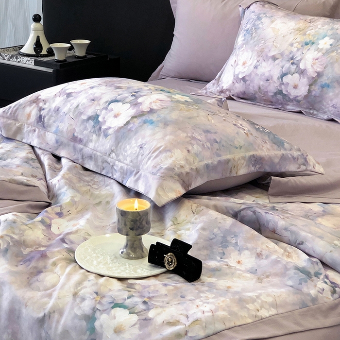 91家纺网 家纺一手货源 找家纺 立奥被业 2025新款雪纺纱夏被超柔数码印花夏被雪纺夏凉被 甜心小姐-灰紫