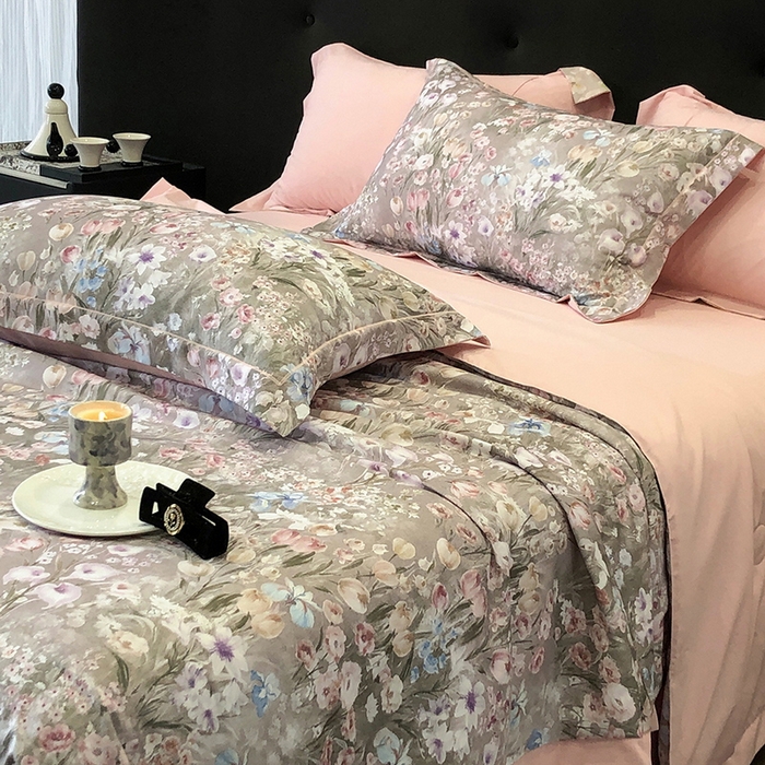 91家纺网 家纺一手货源 找家纺 立奥被业 2025新款雪纺纱夏被超柔数码印花夏被雪纺夏凉被 绽放-水粉