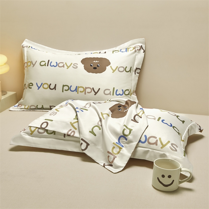 91家纺网 家纺一手货源 找家纺 笙意家纺 2025新款水洗真丝数码印花卡通枕套 泰迪狗