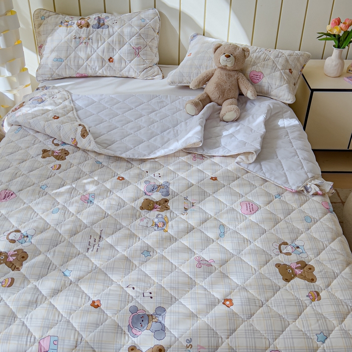 91家纺网 家纺一手货源 找家纺 U品汇 2025新品A类全棉夹棉床盖纯棉100%棉绗缝三件套炕垫褥子13372 G童谣