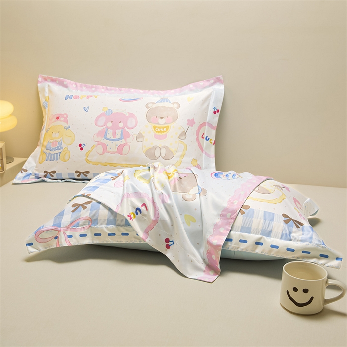 91家纺网 家纺一手货源 找家纺 笙意家纺 2025新款水洗真丝数码印花卡通枕套 森林派对