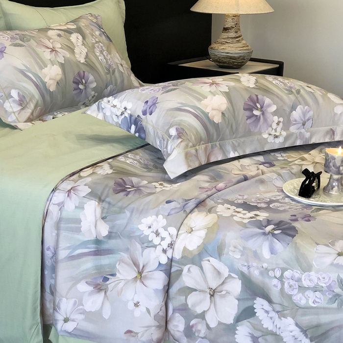 91家纺网 家纺一手货源 找家纺 立奥被业 2025新款雪纺纱夏被超柔数码印花夏被雪纺夏凉被 山与秋-浅绿