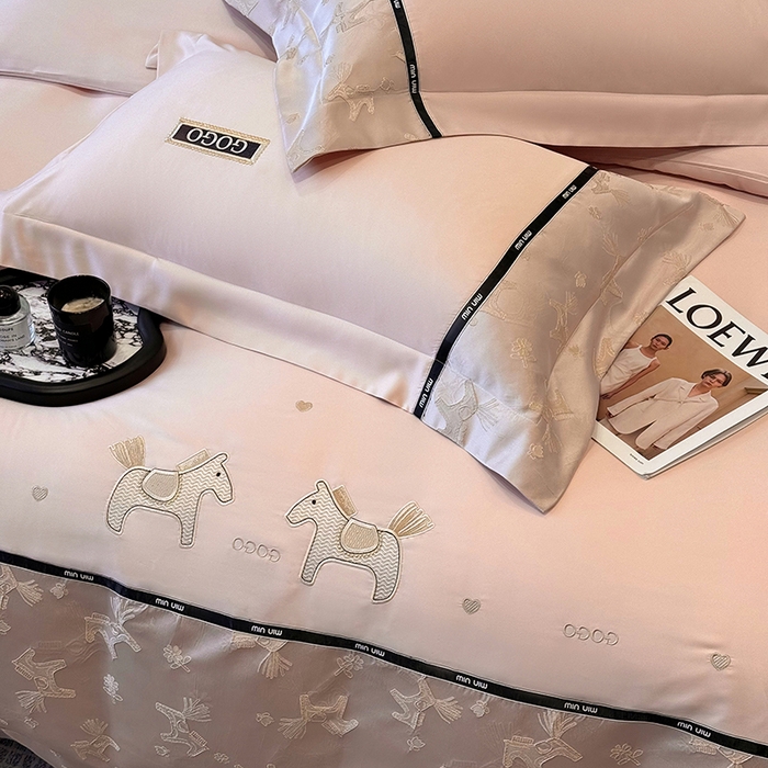 91家纺网 家纺一手货源 找家纺 （总）奥汀洛家纺 2025新款工艺款水洗天丝四件套-艾玛