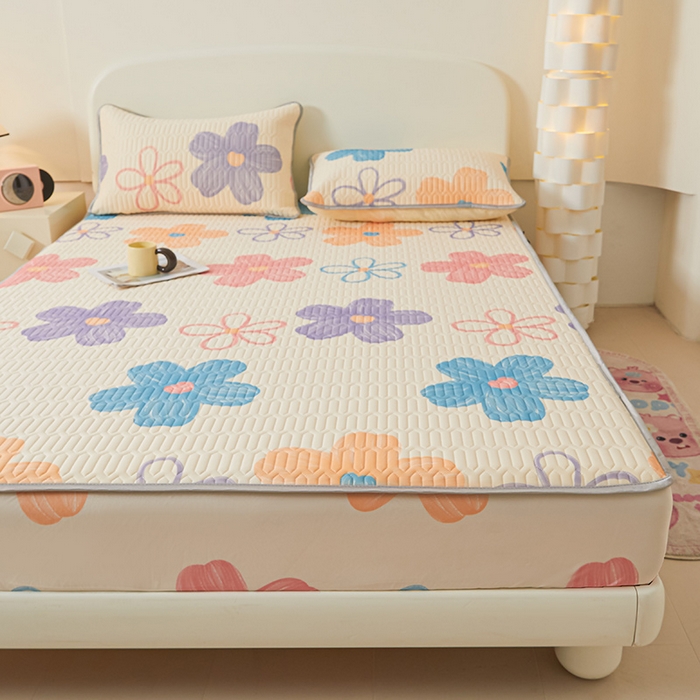 91家纺网 家纺一手货源 找家纺 伊人坊 2025新款A类凉感丝乳胶床笠凉席三件套 缤纷花季