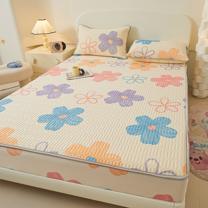 91家纺网 家纺一手货源 找家纺 伊人坊 2025新款A类凉感丝乳胶床笠凉席三件套 缤纷花季