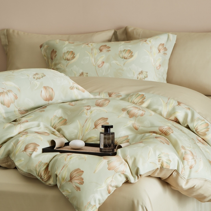 91家纺网 家纺一手货源 找家纺 顾家家居 2025新款莱塞尔兰精天丝印花四件套 媞雅