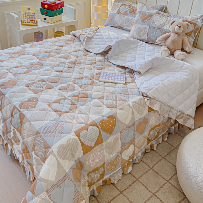 91家纺网 家纺一手货源 找家纺 U品汇 2025新品A类全棉夹棉床盖纯棉100%棉绗缝三件套炕垫褥子13372 G开心日记