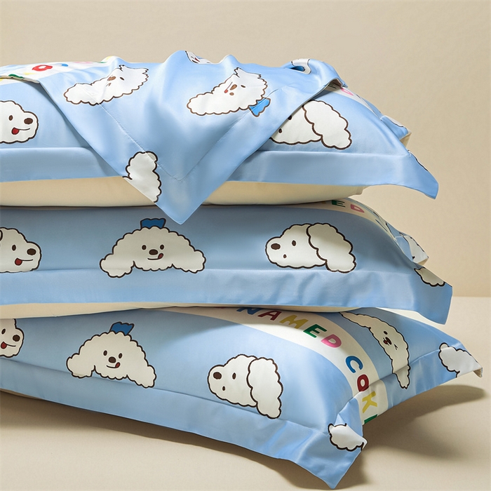 91家纺网 家纺一手货源 找家纺 笙意家纺 2025新款水洗真丝数码印花卡通枕套 coke狗