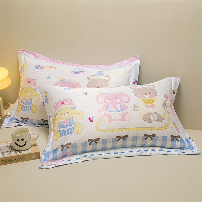 91家纺网 家纺一手货源 找家纺 笙意家纺 2025新款水洗真丝数码印花卡通枕套 森林派对