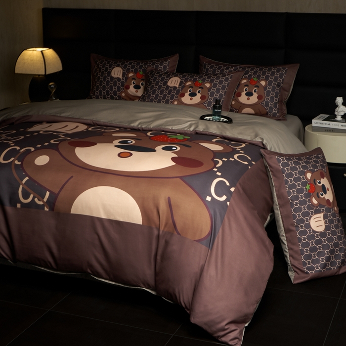 91家纺网 家纺一手货源 找家纺 花沐 2025新款轻奢潮牌亲肤棉纯棉四件套 古熊