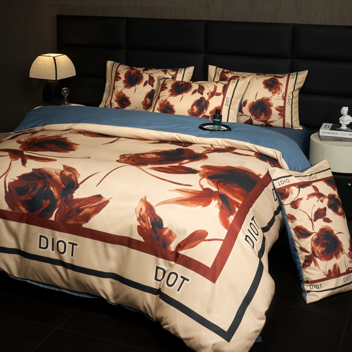 91家纺网 家纺一手货源 找家纺 花沐 2025新款轻奢潮牌亲肤棉纯棉四件套 赤迪