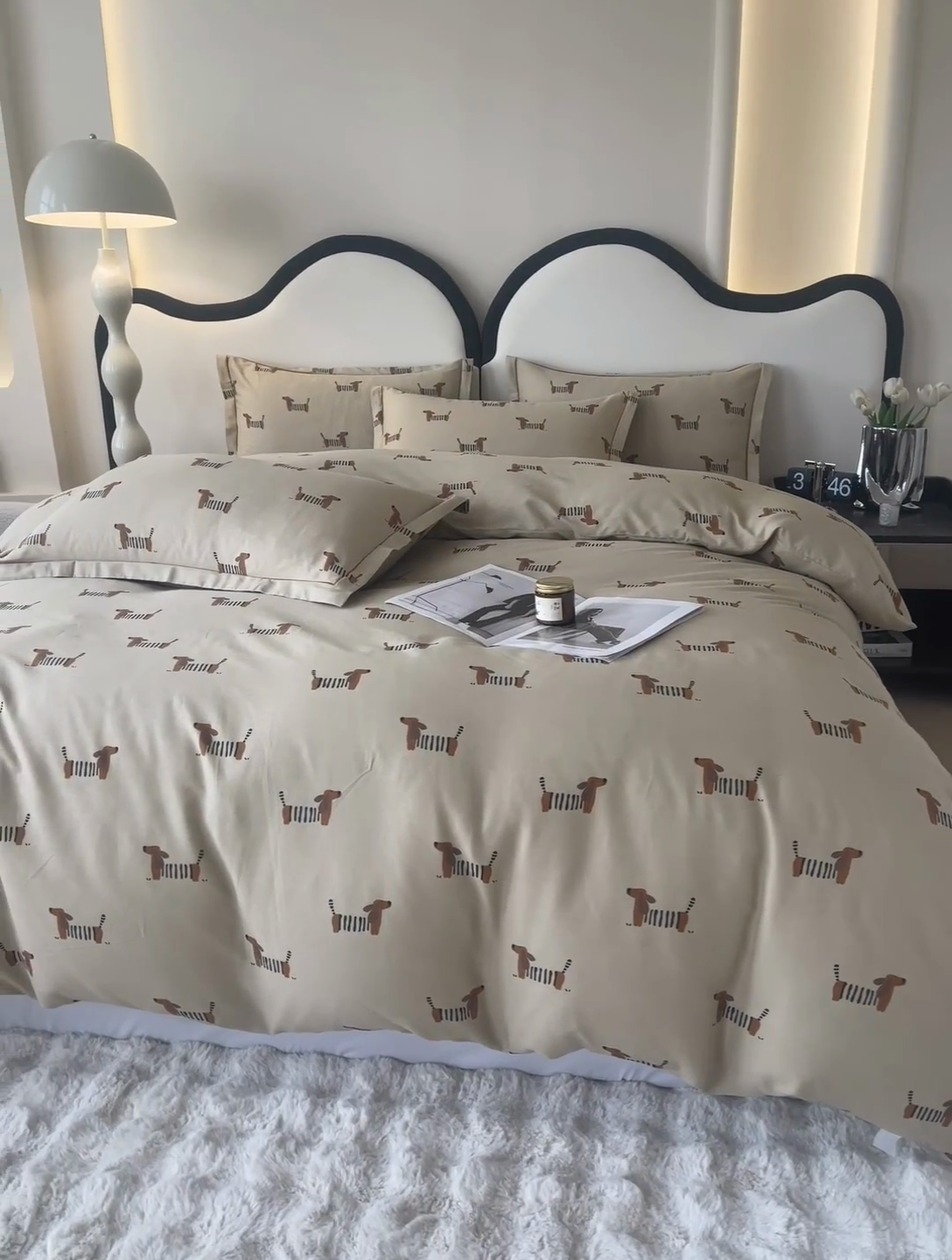 91家纺网 家纺一手货源 找家纺 棉乐町家居 2025新款全棉小清新人字纹四件套 腊肠小狗