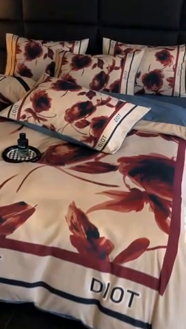 91家纺网 家纺一手货源 找家纺 花沐 2025新款轻奢潮牌亲肤棉纯棉四件套 赤迪