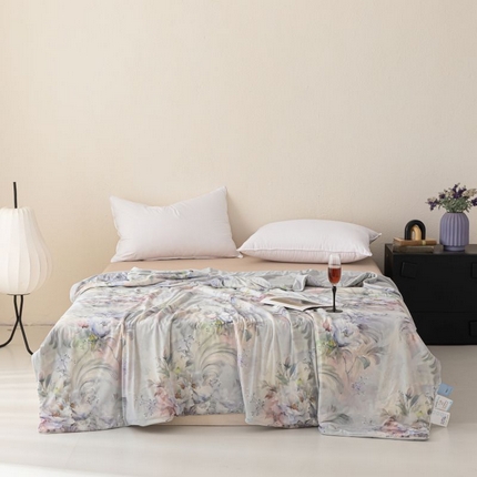 91家纺网 家纺一手货源 找家纺 （总）睡棉坊 2025新款数码印花凉感丝水墨画系列夏被-场景二