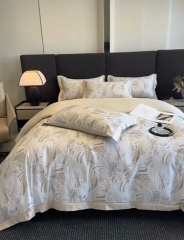 91家纺网 家纺一手货源 找家纺 金阳光 2025新款数码印花水洗冰丝四件套 知夏-奶咖