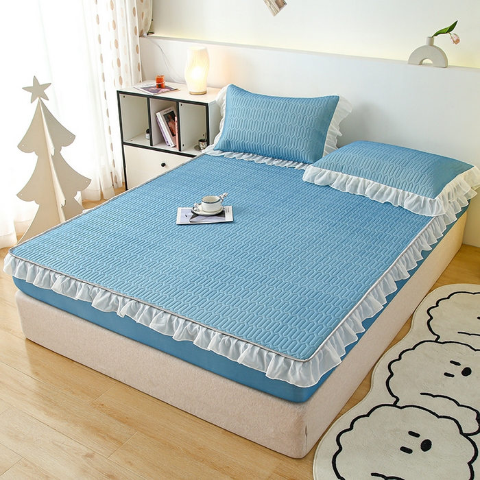 91家纺网 家纺一手货源 找家纺 伊人坊 2025新款A类凉感丝乳胶床笠凉席三件套-花边款 花边-海洋蓝