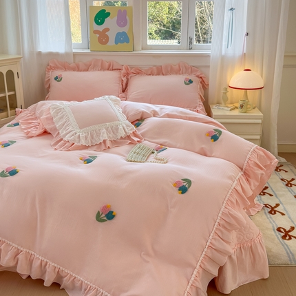 91家纺网 家纺一手货源 找家纺 （总）淑女公社家纺 2025春夏新款全棉人字纹毛巾绣床盖款四件套-郁金香