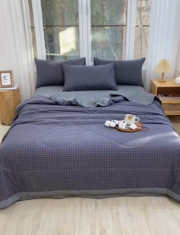91家纺网 家纺一手货源 找家纺 柠萌家居 2025新款全棉色织水洗棉棉花夏被四件套里外全棉 夏凉被被子被芯 灰小格
