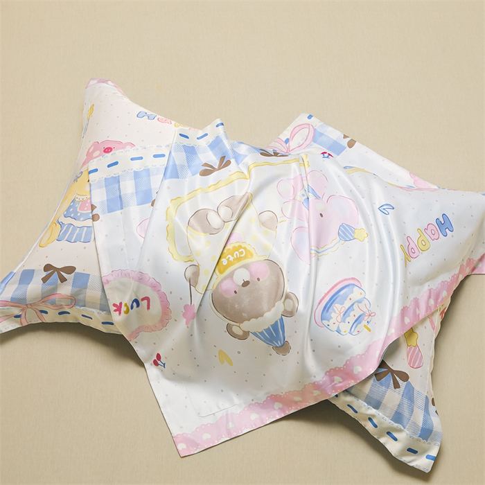 91家纺网 家纺一手货源 找家纺 笙意家纺 2025新款水洗真丝数码印花卡通枕套 森林派对