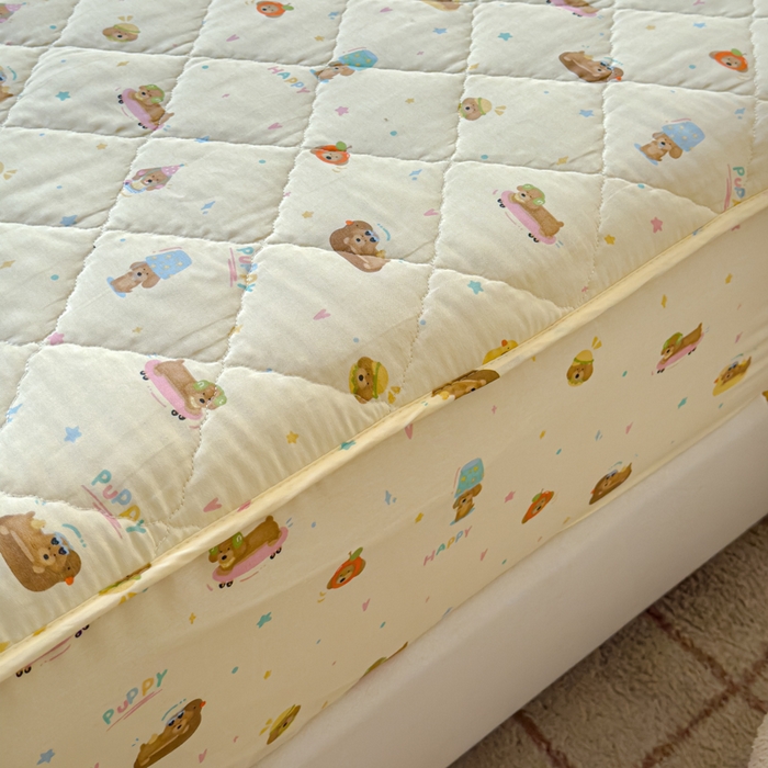 91家纺网 家纺一手货源 找家纺 U品汇 2025新款A类全棉夹棉防水床笠床罩单件隔尿透气床垫加厚防尘可水洗保护套 狗狗乐园