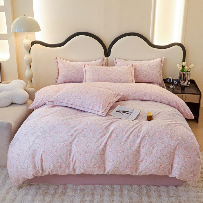 91家纺网 家纺一手货源 找家纺 首爱家纺 2025新款全棉四件套小清新人字纹四件套纯棉四件套 樱花粉