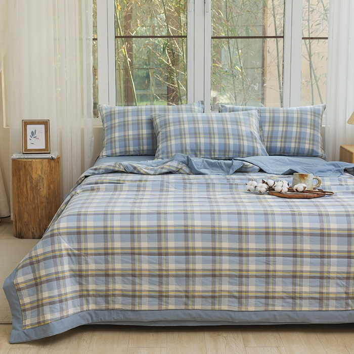 91家纺网 家纺一手货源 找家纺 柠萌家居 2025新款全棉色织水洗棉棉花夏被四件套里外全棉 夏凉被被子被芯 简兮蓝