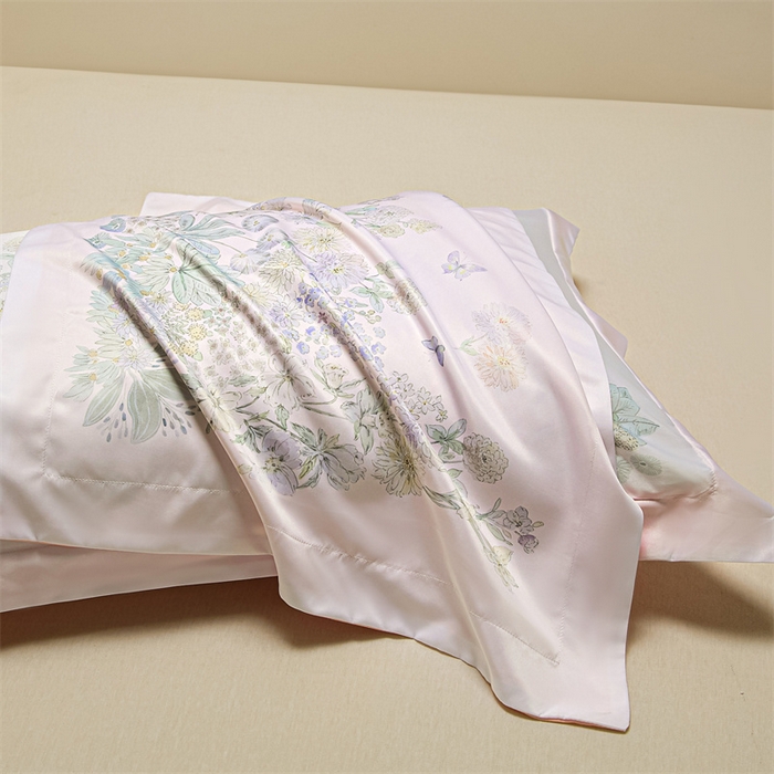 91家纺网 家纺一手货源 找家纺 笙意家纺 2025新款水洗真丝数码印花卡通枕套 游园