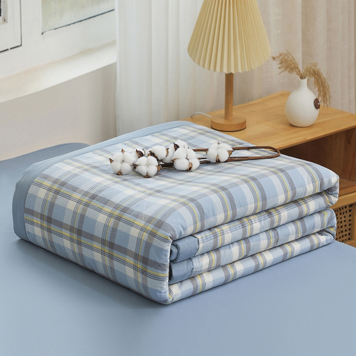 91家纺网 家纺一手货源 找家纺 柠萌家居 2025新款全棉色织水洗棉棉花夏被四件套里外全棉 夏凉被被子被芯 简兮蓝