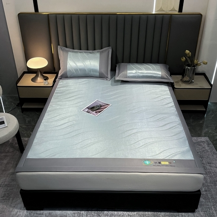 91家纺网 家纺一手货源 找家纺 航途席业 2025新款提花冰丝席床席 柔美-灰