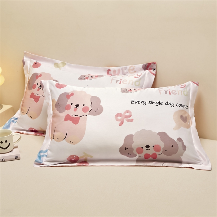 91家纺网 家纺一手货源 找家纺 笙意家纺 2025新款水洗真丝数码印花卡通枕套 快乐小狗